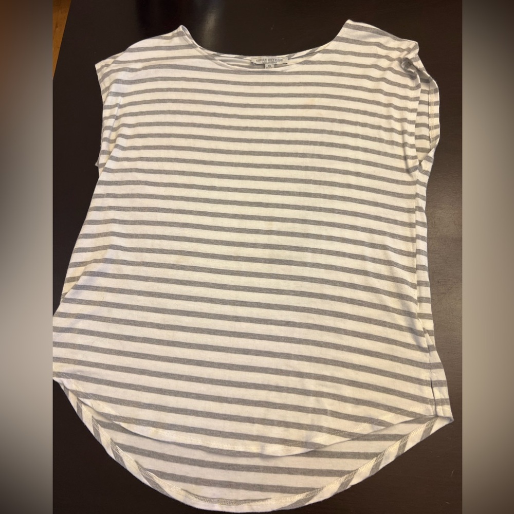 Grey and white striped top xl